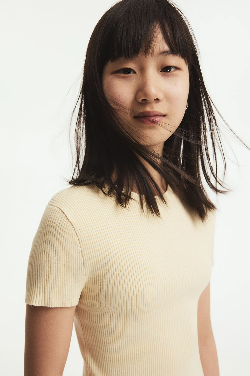 Short rib-knit top