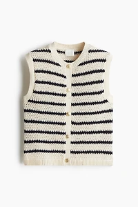 Gilet boutonné sur le devant