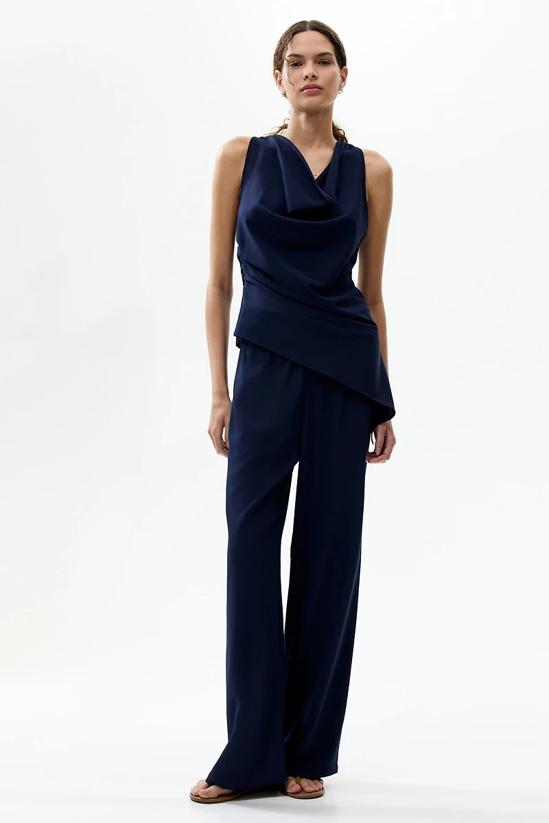 Asymmetric Crêpe Top