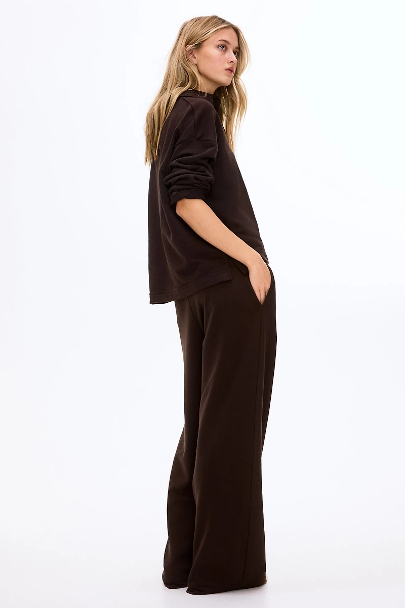 Straight-Leg Joggers