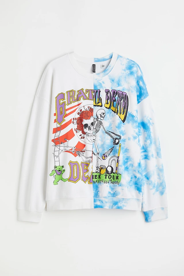 H&M+ Printed Sweatshirt