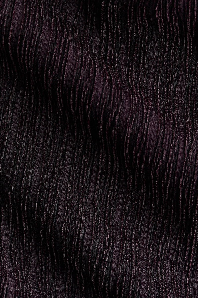 Robe froissée à manches papillon