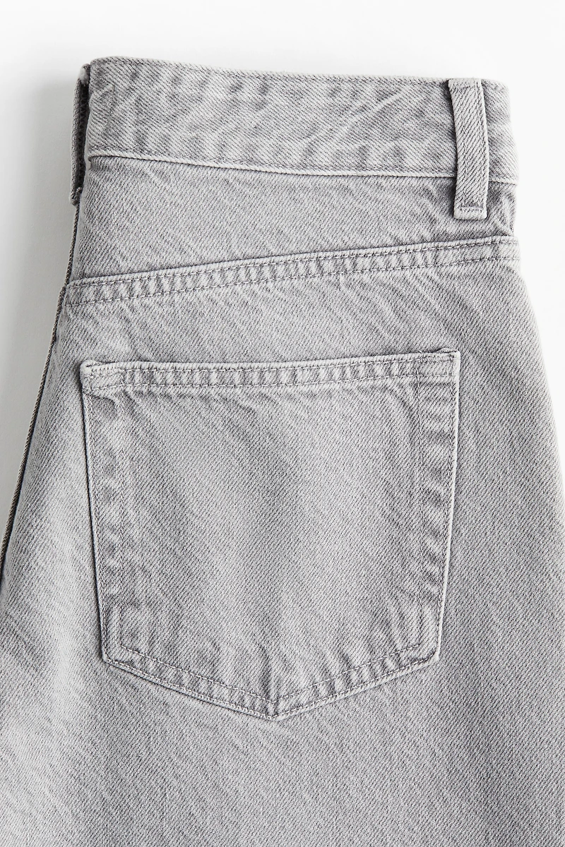 Wide-cut Jeans