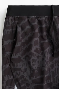 Short Sports Shorts with DryMove™