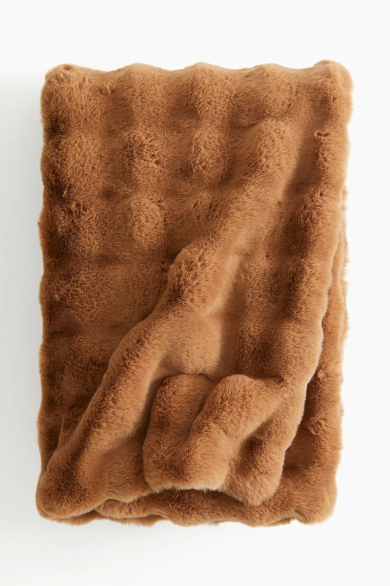 Structured Fluffy Throw