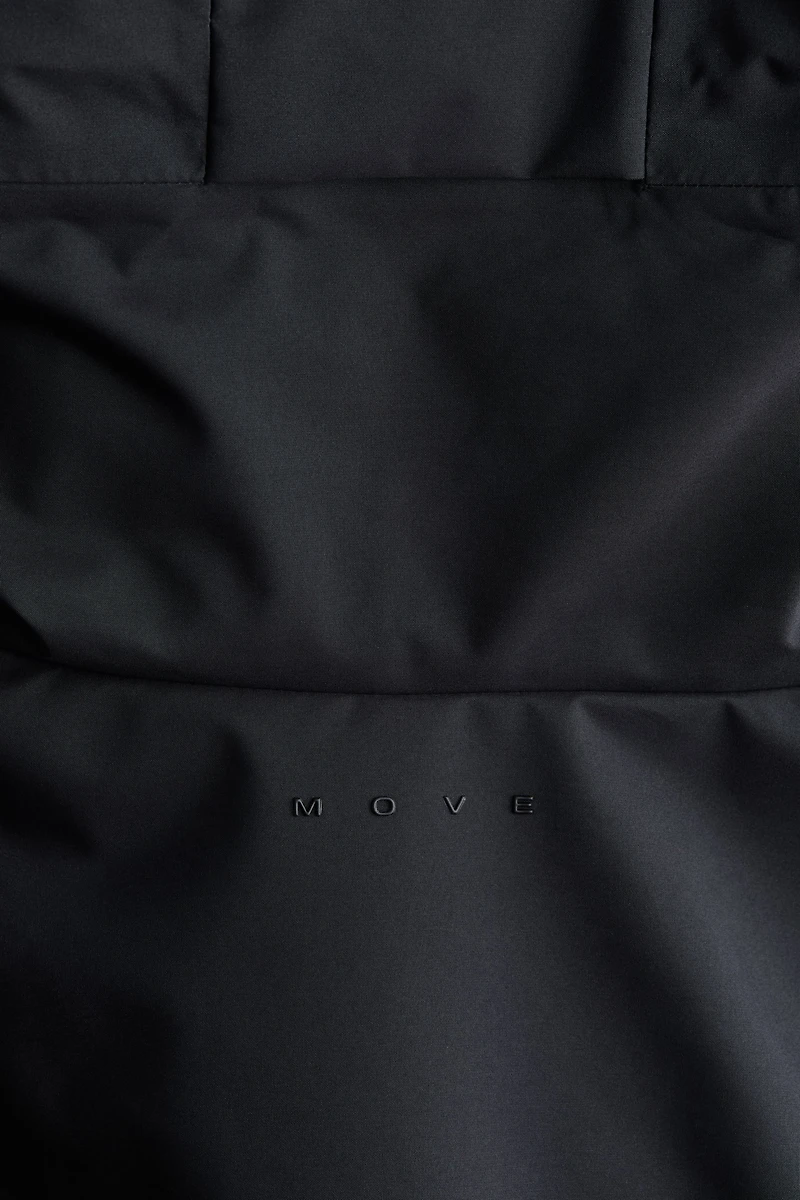 Rain Jacket with StormMove™