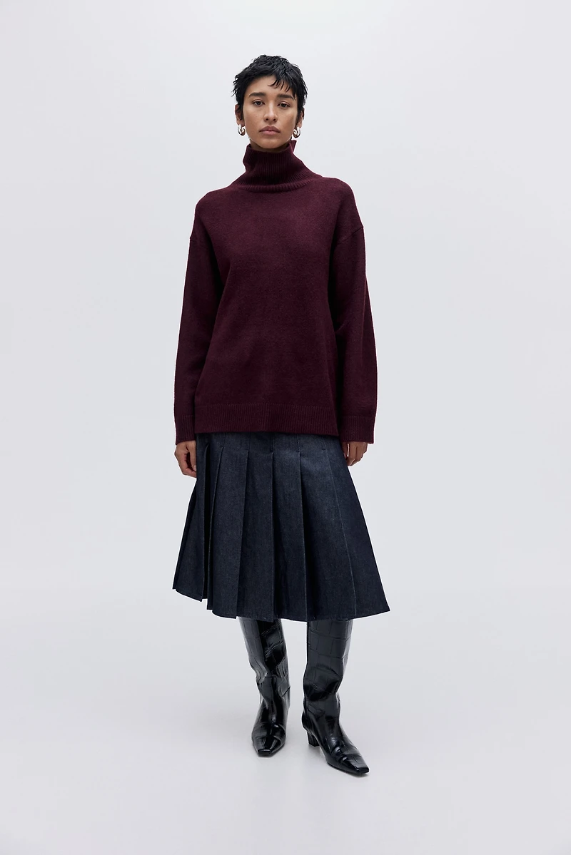 Loose-Fit Turtleneck Sweater