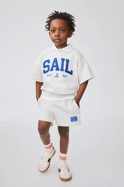 2-Piece Sweatshirt and Shorts Set with Motif