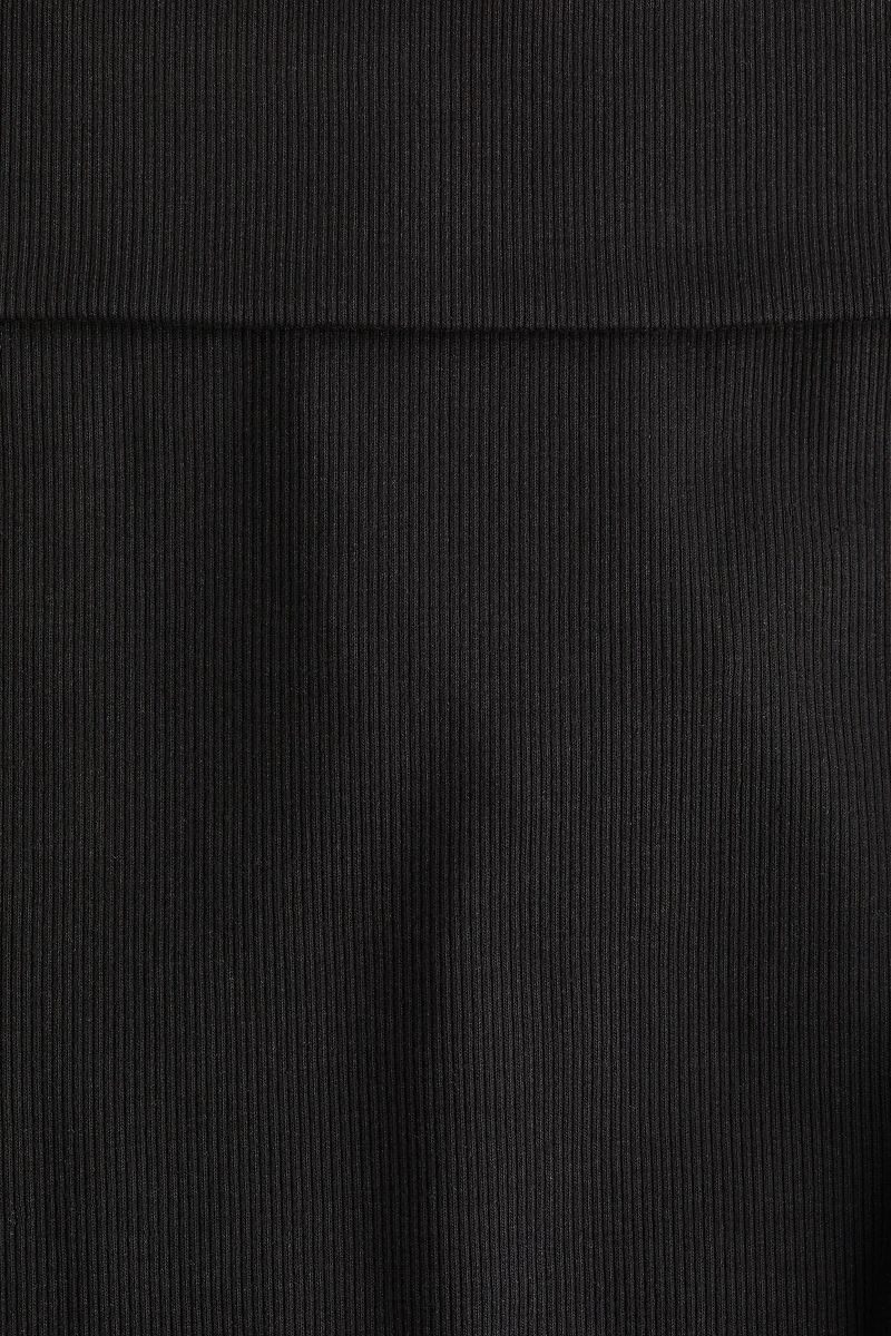 Ribbed Off-the-Shoulder Top
