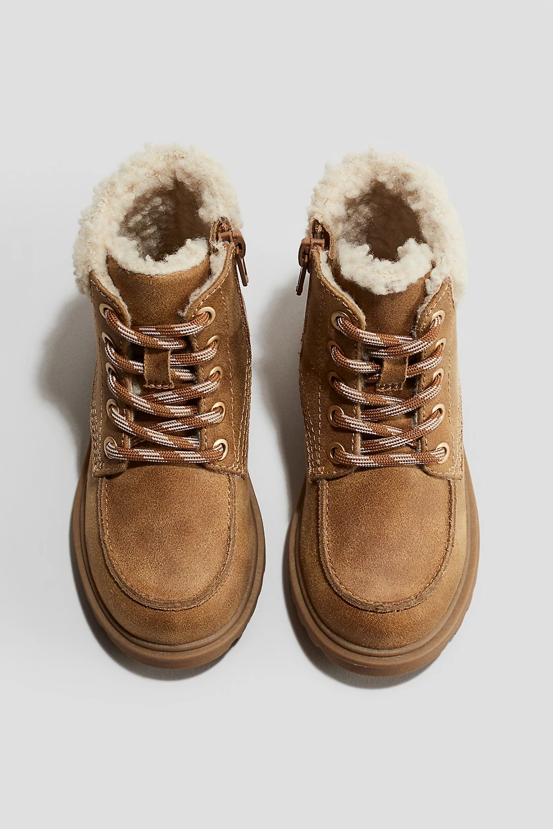 Warm-Lined Boots with Laces