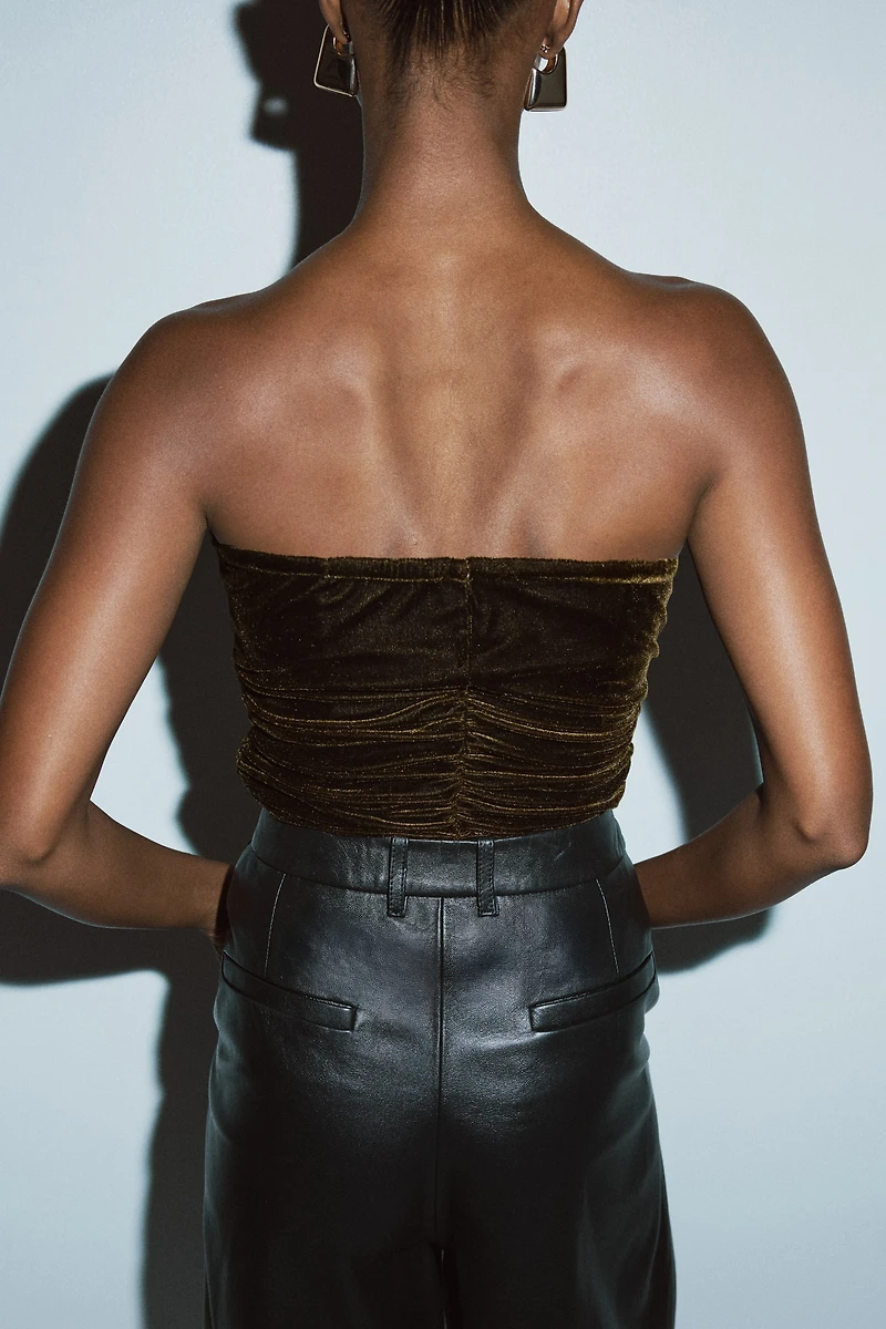 Haut bandeau à effet drapé