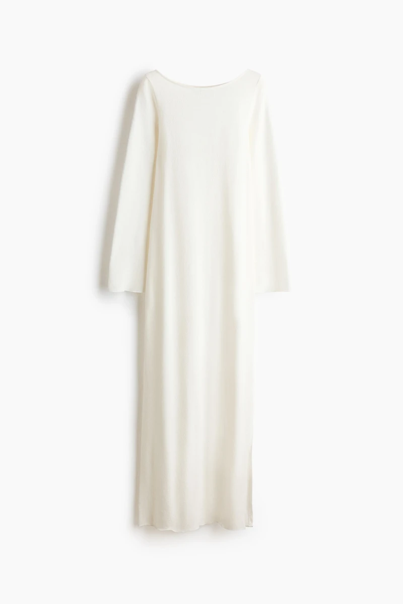 Robe à encolure bateau en fin tricot