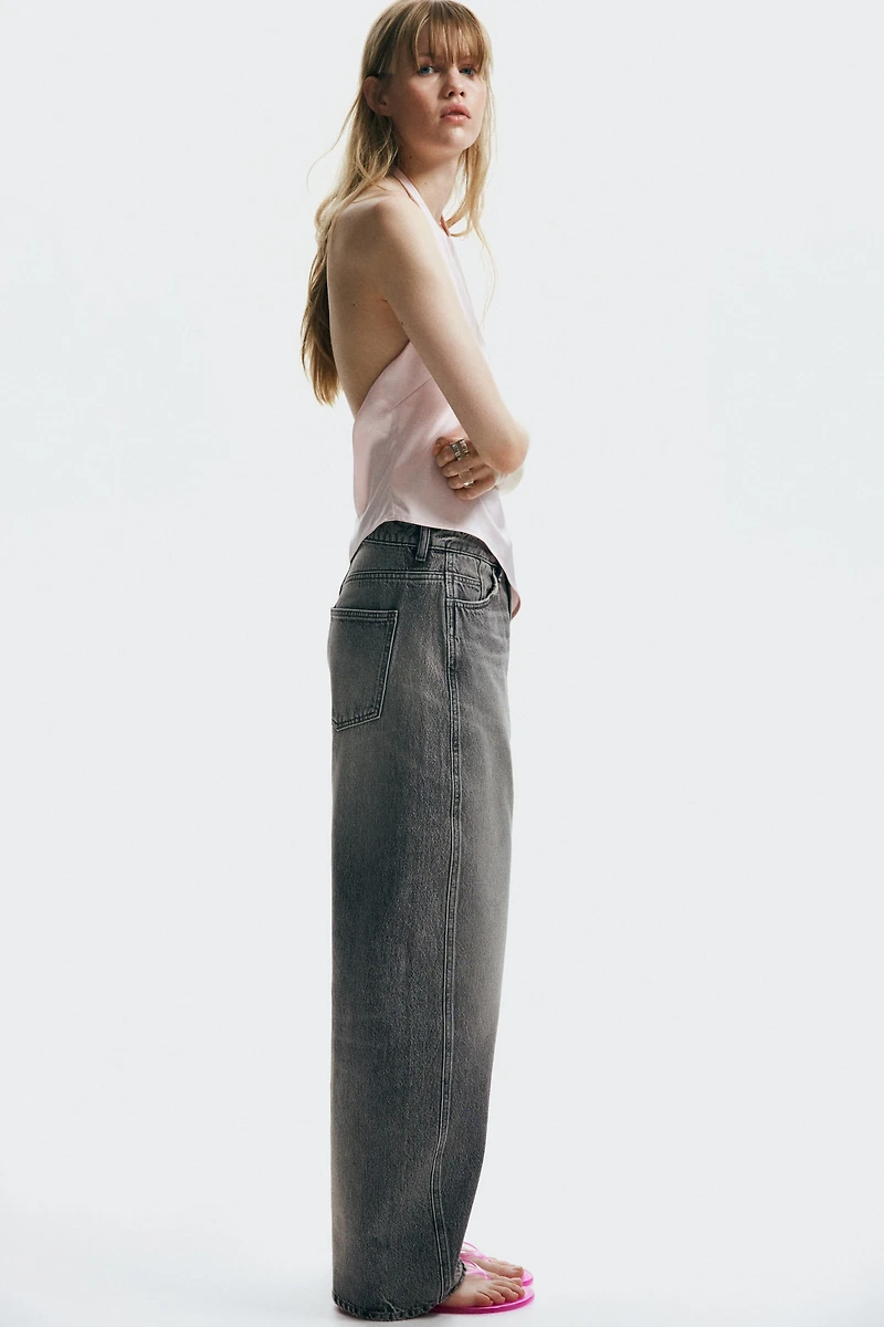 Barrel-Leg High-Waist Jeans