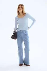 Pantalon coupe bottillon en sergé