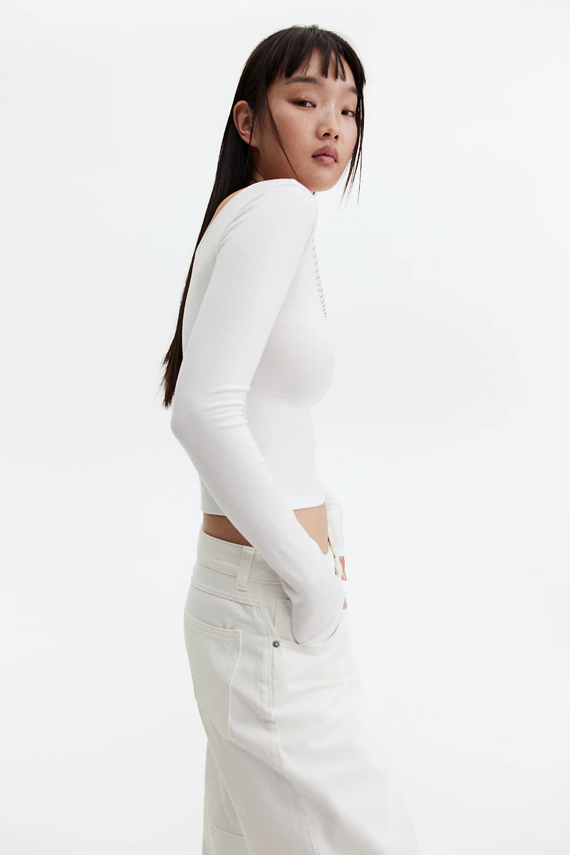 Chain-Detail Long-Sleeved Top