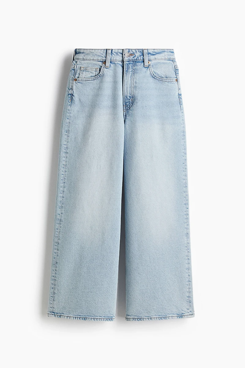 Wide-cut Jeans