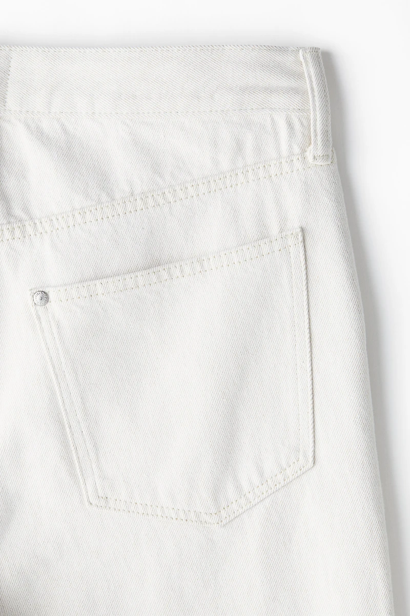 Relaxed Fit Jeans