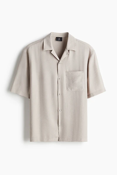 Chemise froissée classique avec col cubain