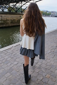 Haut péplum sans manches