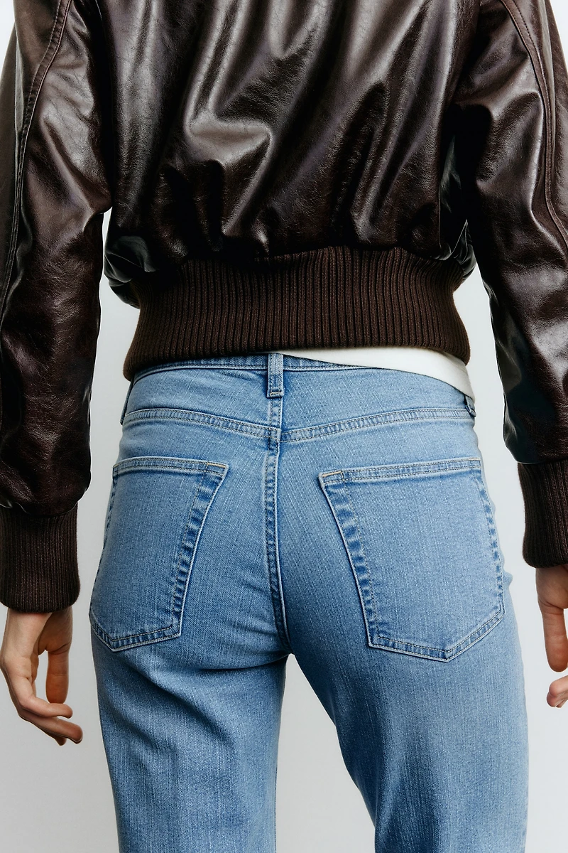 Jean évasé taille haute