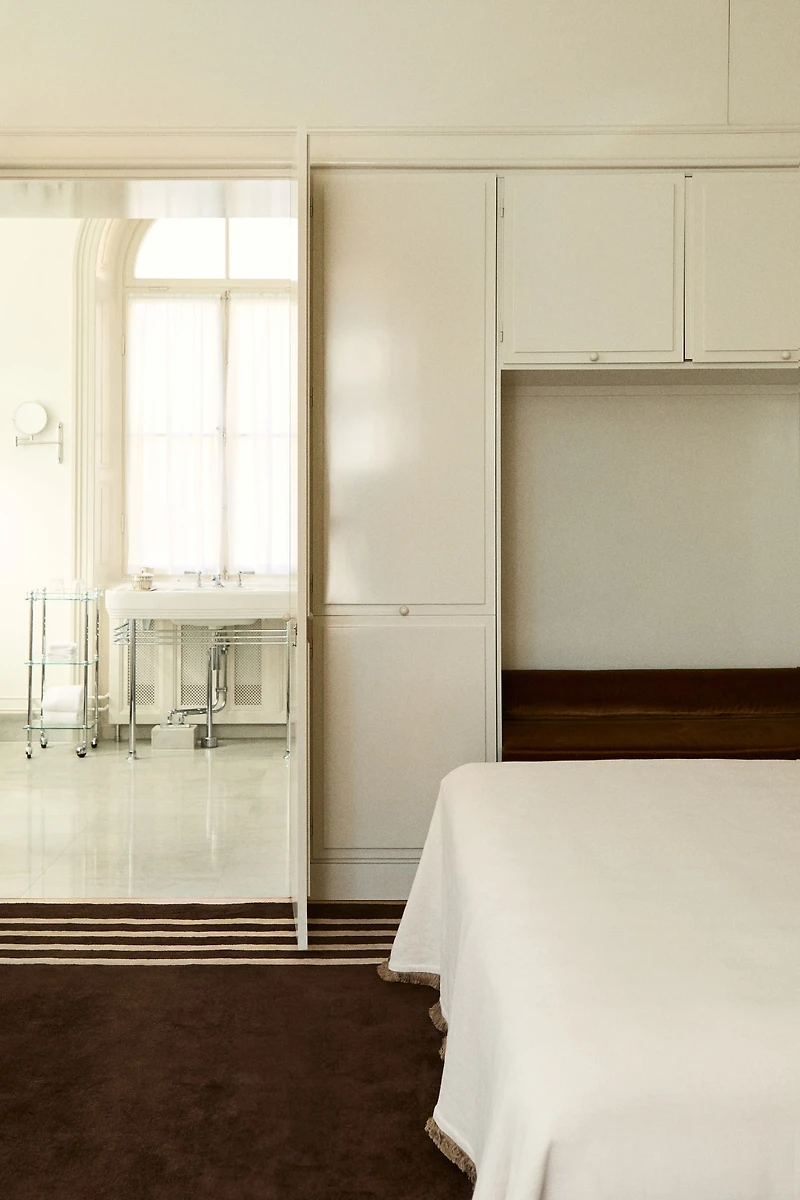 Fringe-Trimmed Bedspread