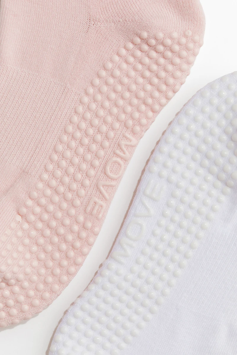 2-Pack Non-Slip Sports Socks