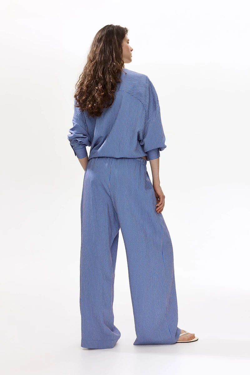 Straight-Leg Pull-On Pants