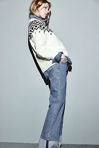 Chandail en tricot jacquard