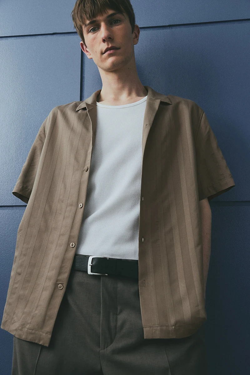 Regular Fit Textured-Weave Resort Shirt
