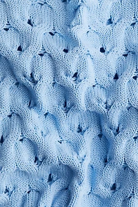 Chandail en tricot ajouré