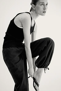 Balloon-Leg Denim Pants