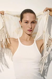 Foulard triangulaire frangé