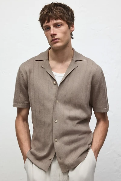 Chemise coupe classique lin mélangé à col cubain
