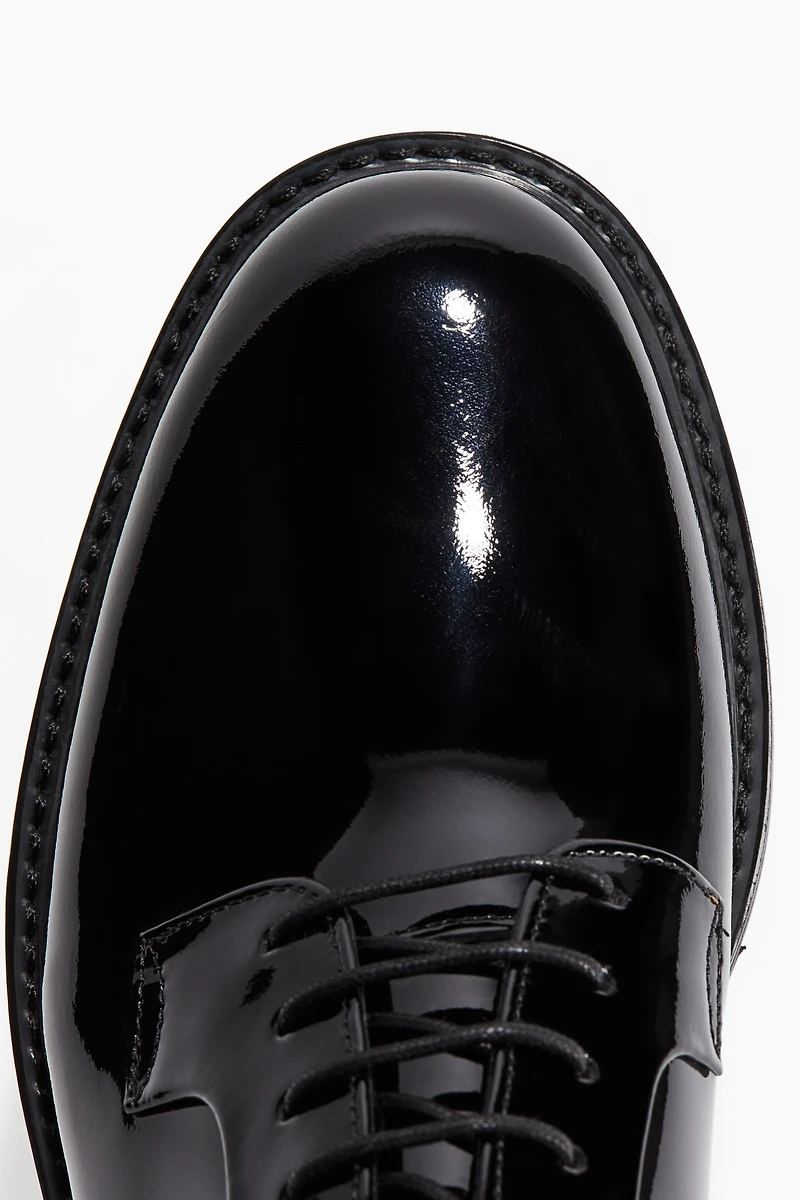 Chaussures Derby en cuir
