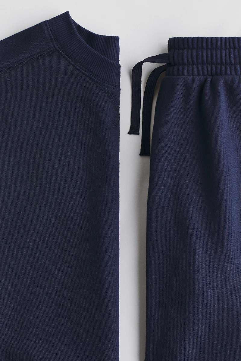 2-Piece Sweatshirt and Joggers Set