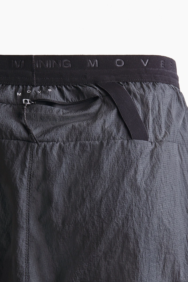 Short de course léger 2 en 1DryMove™