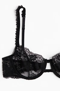 Soutien-gorge en dentelle avec armatures