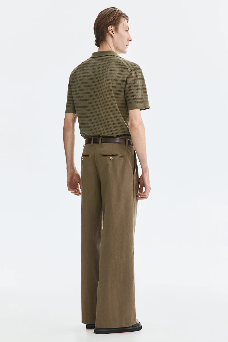 Loose-Fit Wide-Leg Pants