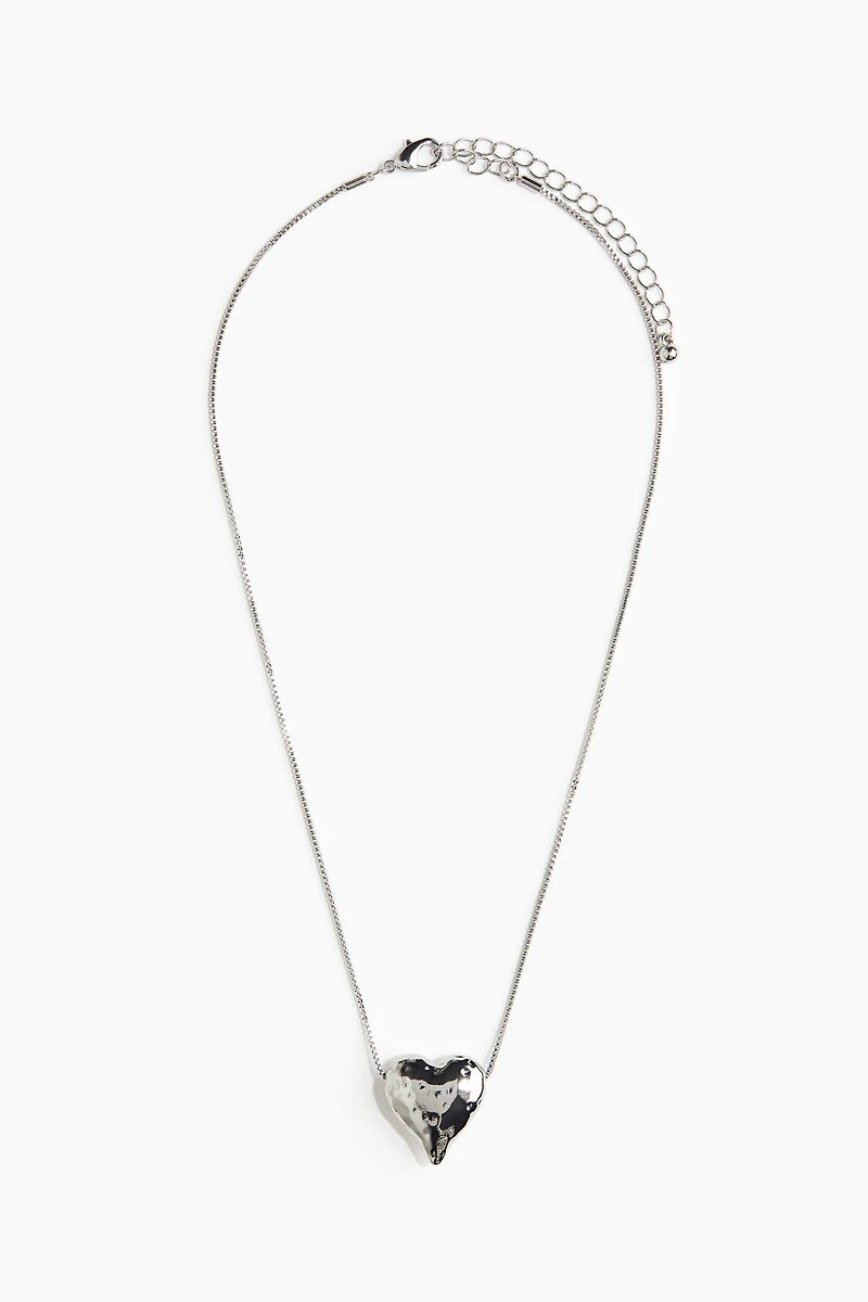 Heart-Pendant Necklace