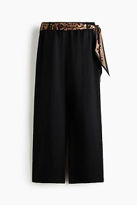 Pantalon en lin mélangé avec foulard