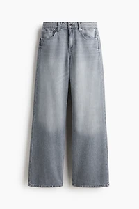 Feather Soft Wide Regular Jeans