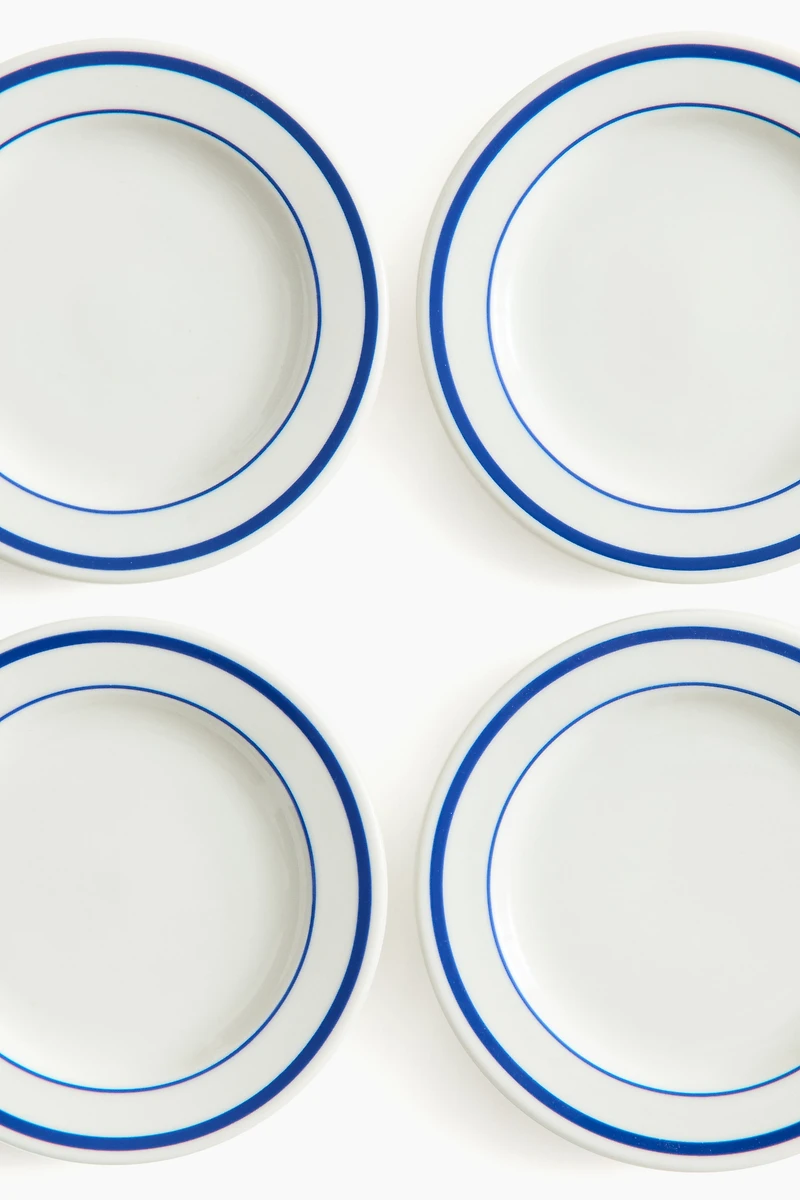Lot de 4 mini assiettes en porcelaine