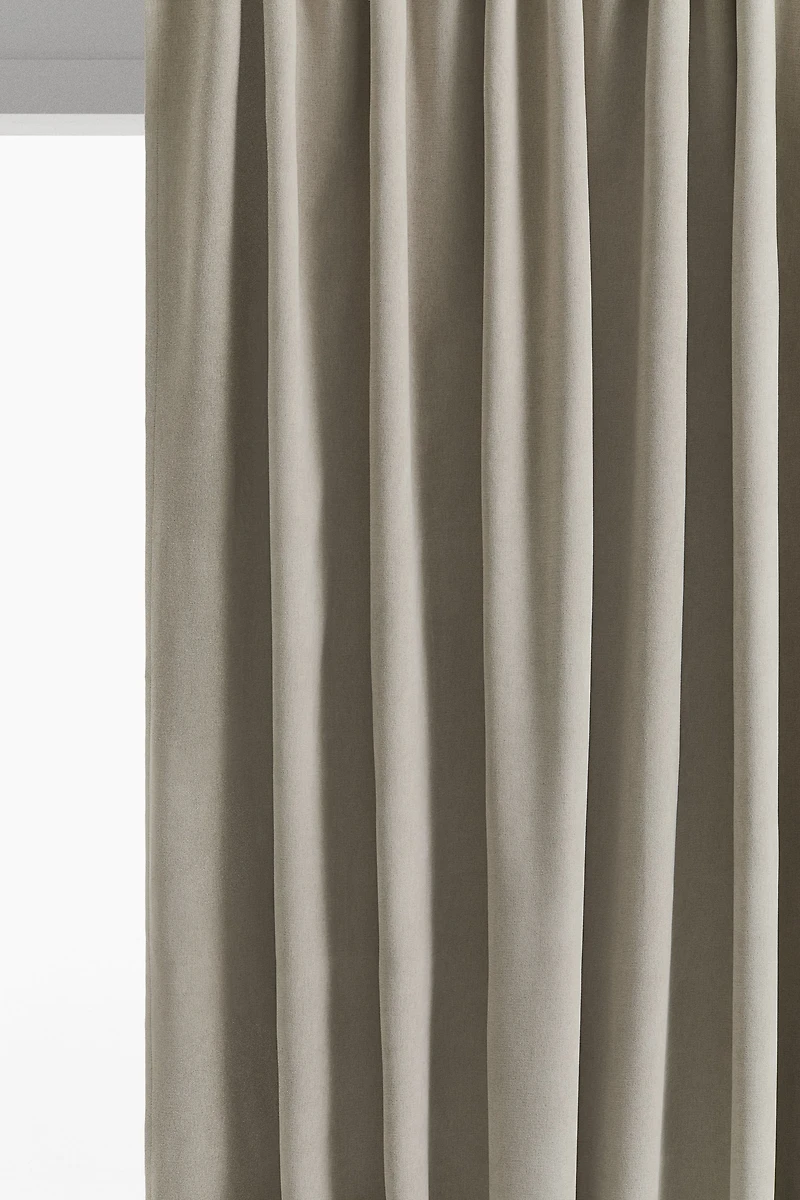 Single-Pack Wide Blackout Curtain