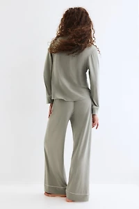 MAMA Piping-detail Pajamas