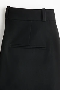 Pantalon chic en sergé