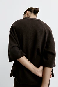 Short-Sleeved Sweater