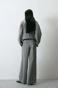 Pantalon de tailleur à jambes larges