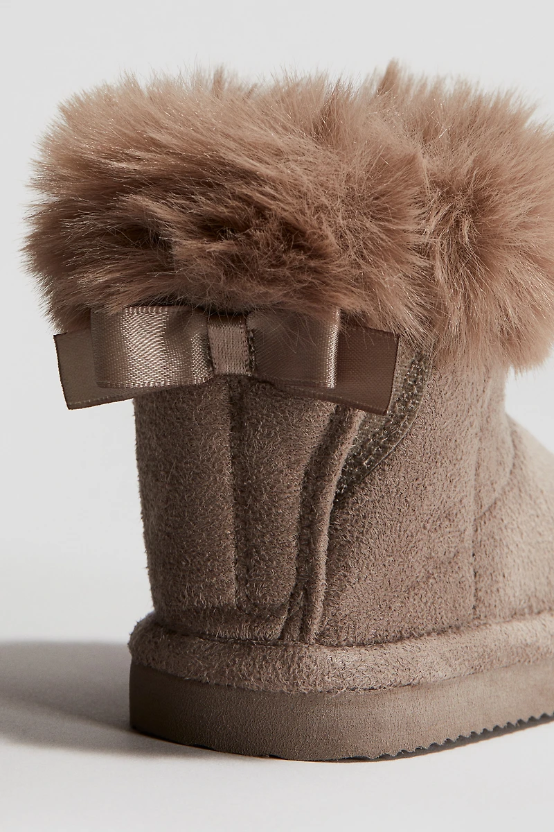 Fluffy-Lined Boots