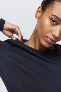 Long-sleeved Jersey Top