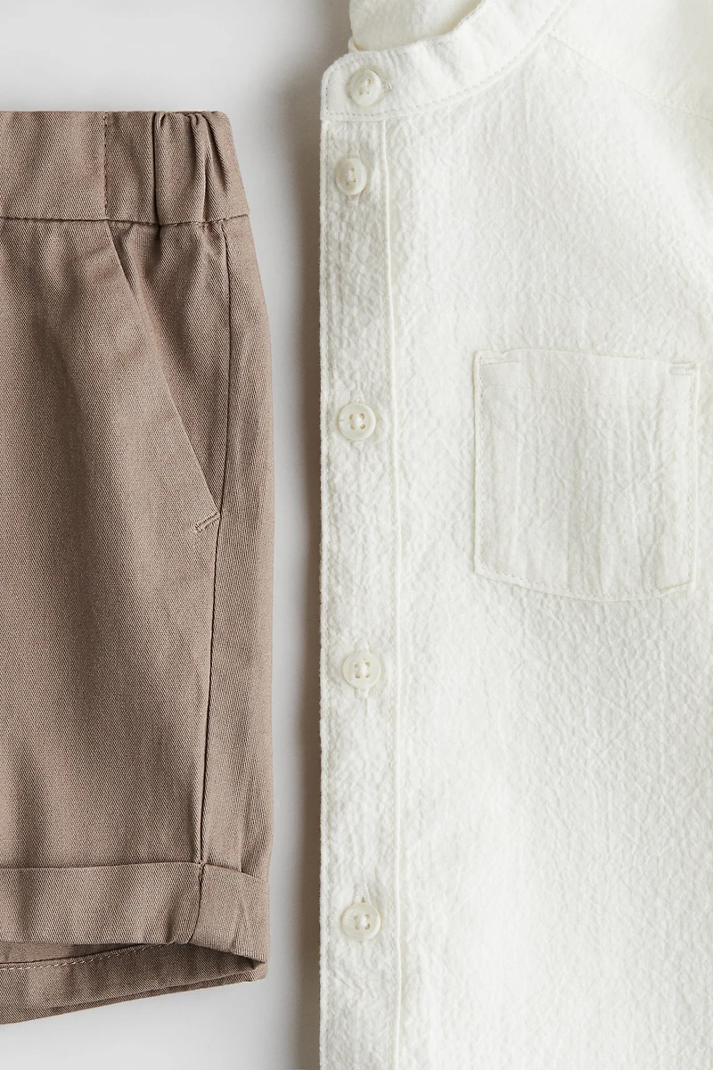 Ensemble 2 pièces avec chemise et short